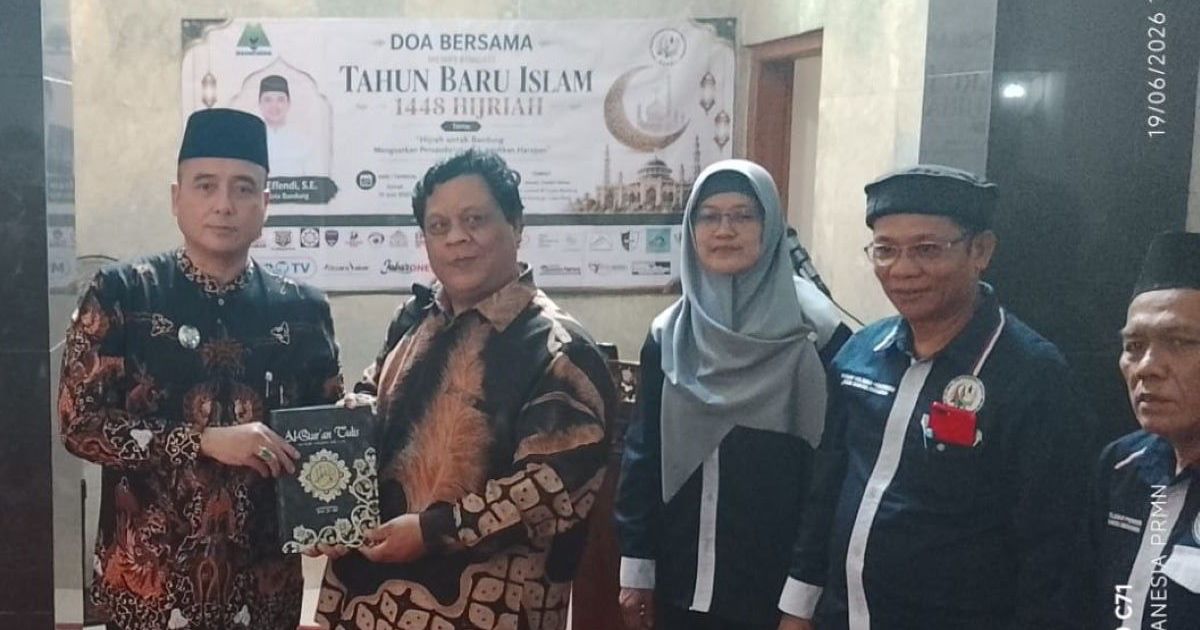 Wawali Bandung Dr. H. Erwin Pimpin Doa Bersama 1 Muharam 1448 H: “Hijrah untuk Bandung, Kuatkan Persaudaraan”*