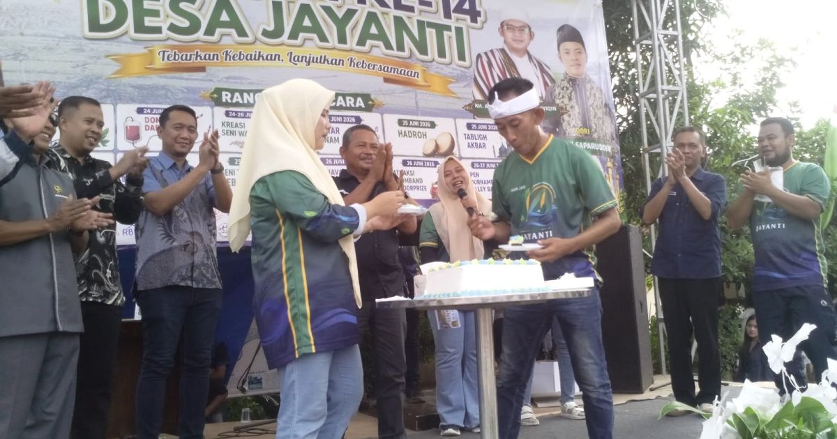 HUT Desa Jayanti,Plt Camat Palabuhanratu Sutopo mengapresiasi perayaan yang tertib dan sarat manfaat serta Desa Pemekaran Tunjukkan Kemajuan.